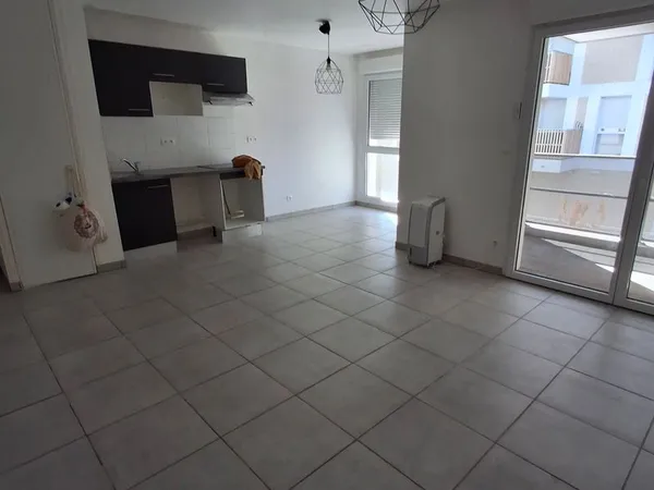 Toulouse, appartement 3 pièces avec parking
