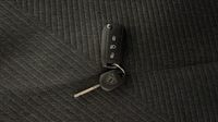 Peugeot 2008 1.2 100ch S&S Style — photo 16