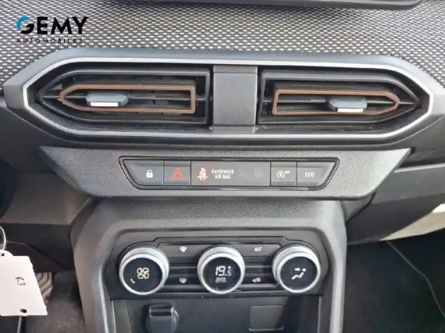 Dacia Sandero eco-g 100 — photo 22