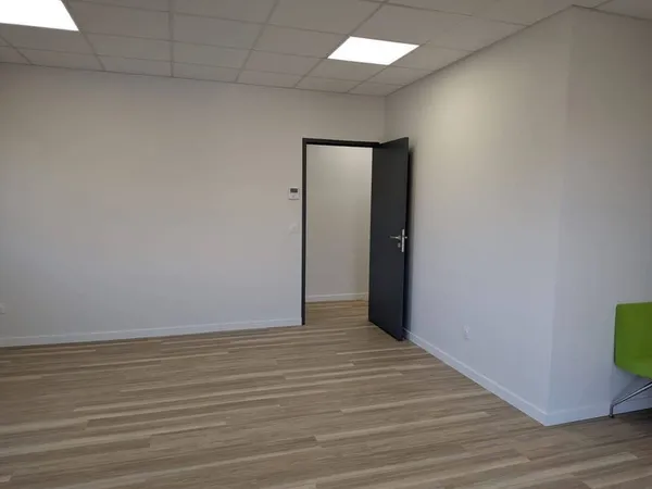 Bureaux 50 m²