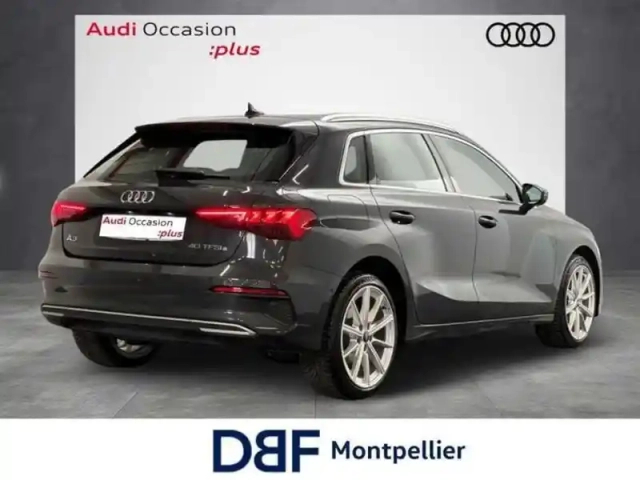 Audi A3 40 tfsie 204 s tronic 6 design — photo 4