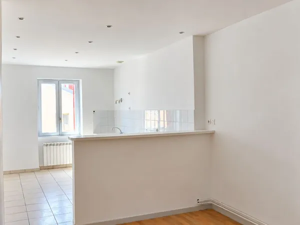 Studio 1 pièce 27 m²