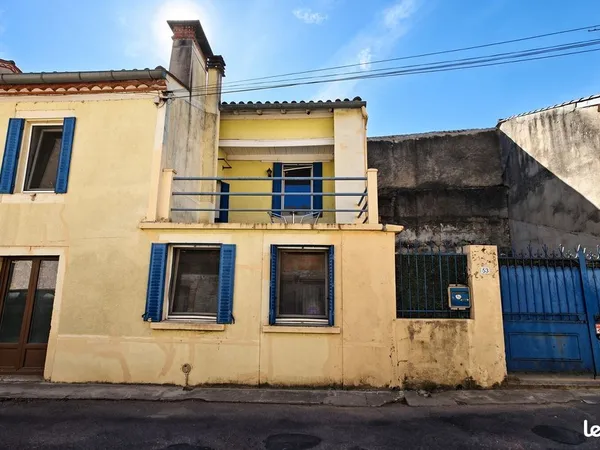 Maison de village 85 m² avec cour et terrasse