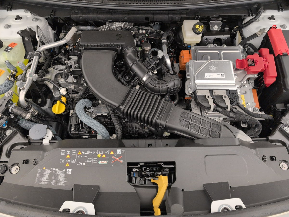 Renault Rafale — photo 22