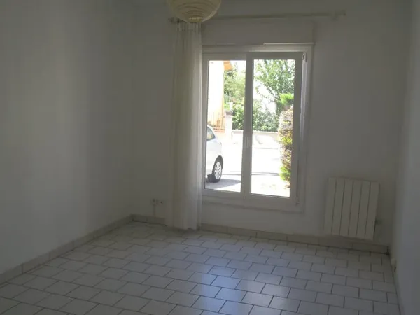 TYPE 2 - 33.40 m2 QUARTIER FACULTES