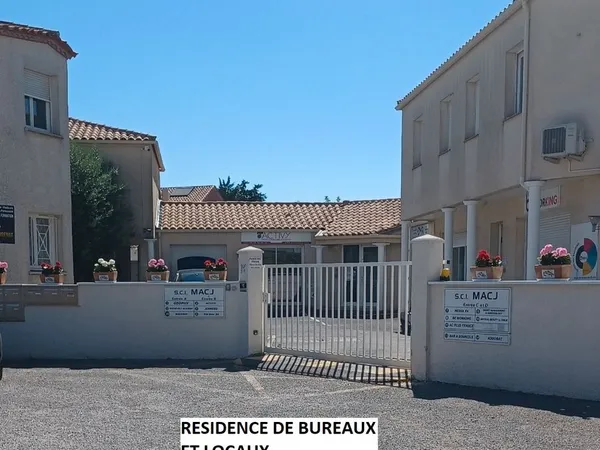 NOUVEAU location BUREAU 22M2 (420€ HT/TCC+TVA20%) et 25M2 (499€ HT/CC(+TVA20%) + 1 PLACE DE PARKING 