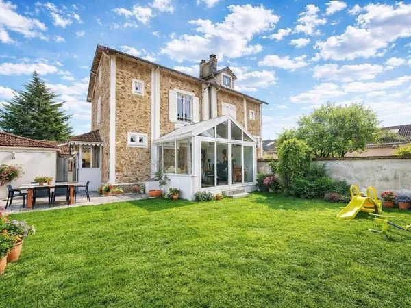 Maison Tournan En Brie 6 pièce(s) 121 m2