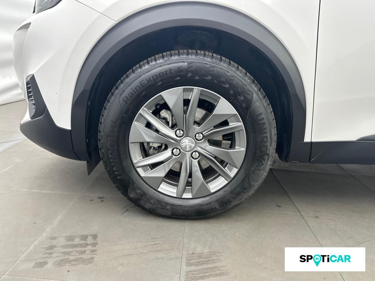 Peugeot 2008 1.2 puretech 100ch s&s style — photo 11