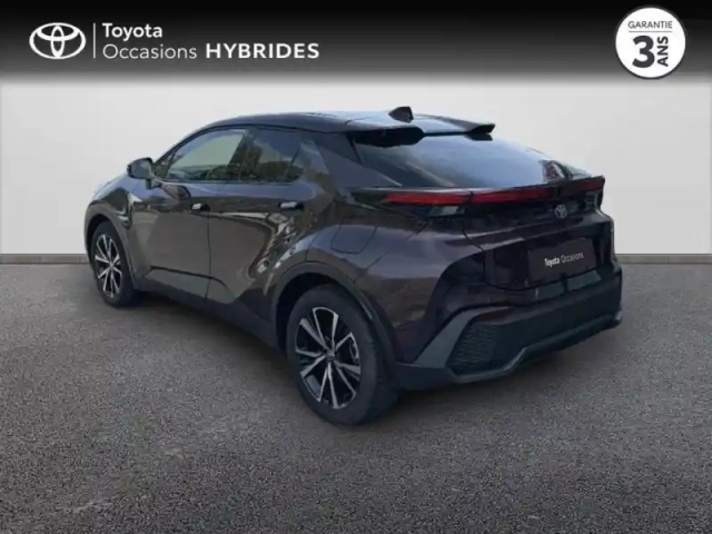 Toyota C-Hr 2.0 hybride rechargeable 225ch design my25 — photo 2