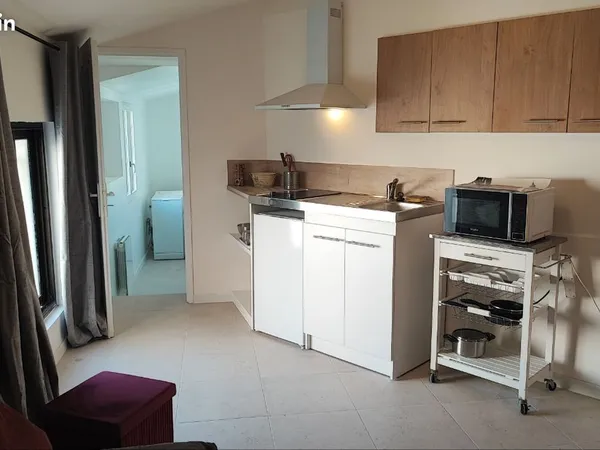 Studio meuble centre la motte d'aigues wifi