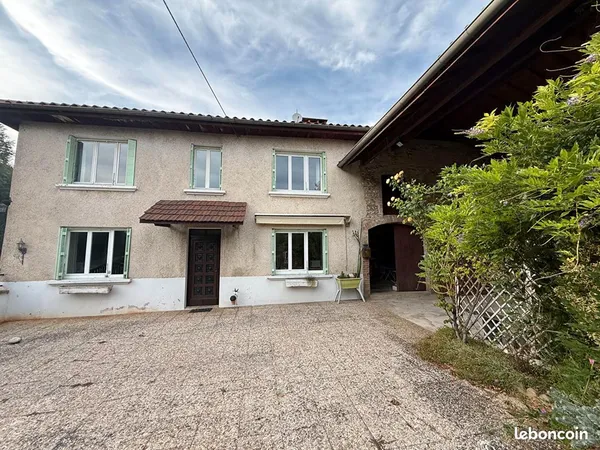 Ferme 5 pièces 143 m²