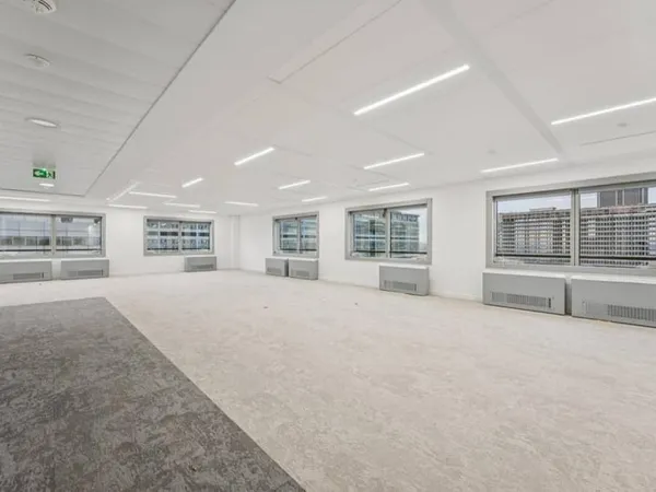 Bureaux 4200 m²