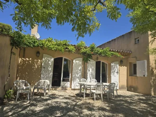 Maison de plain-pied 3 pièces 110 m²