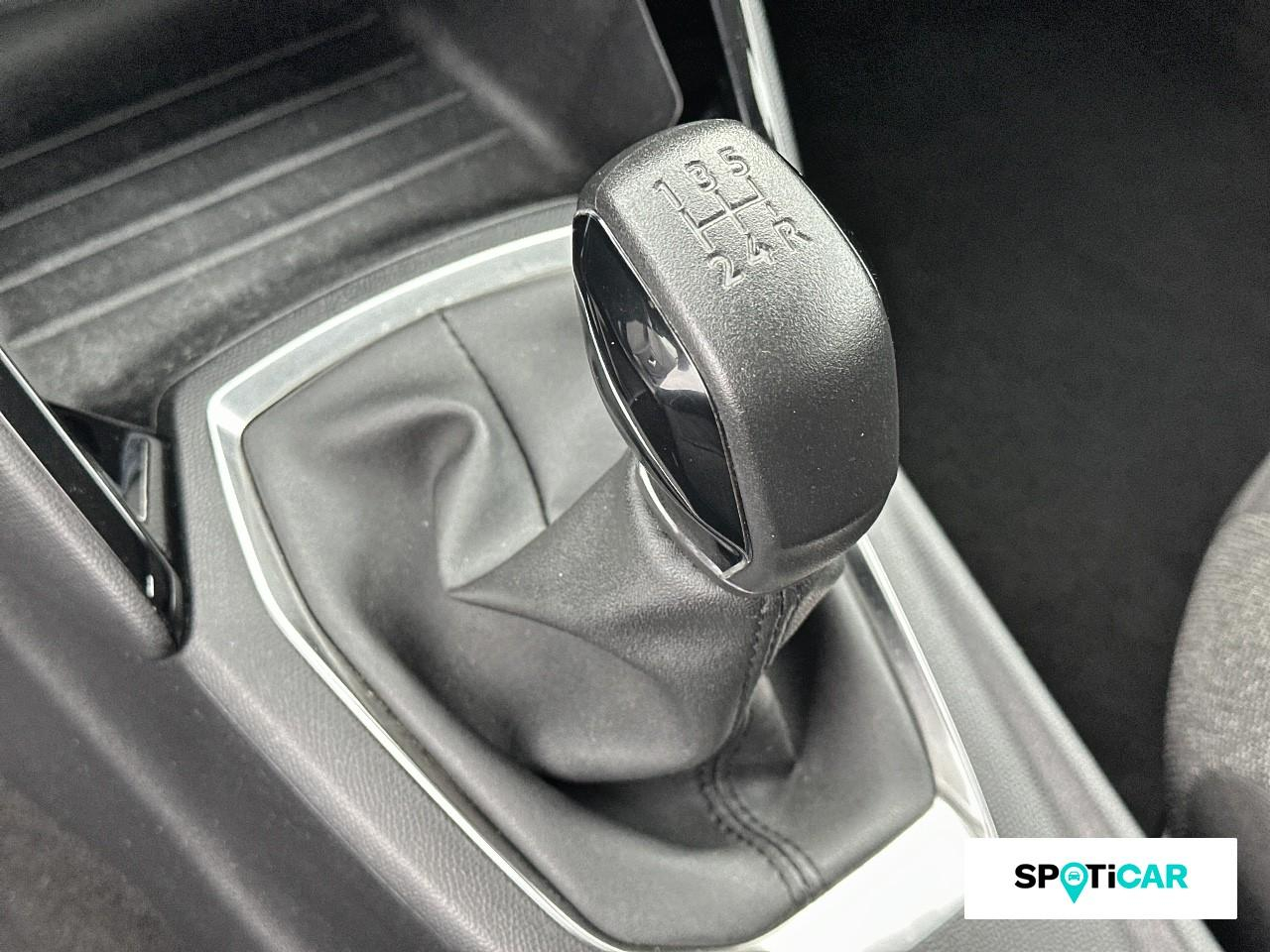 Peugeot 208 1.2 puretech 75ch s&s active pack — photo 14