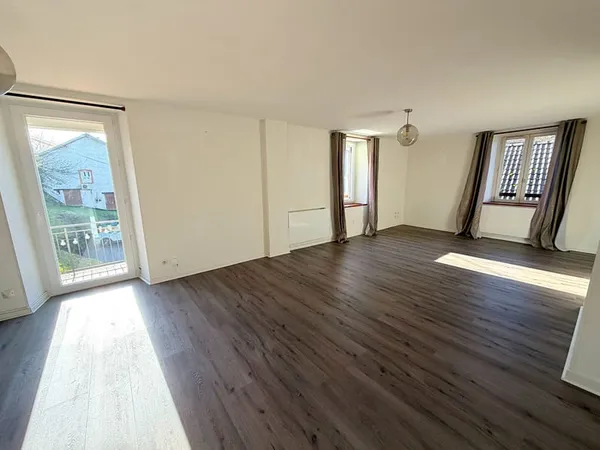 A louer bel Appartement Seyssel 4 pièce(s) 107.85 m2 Seyssel 74
