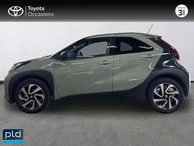 Toyota Aygo X 1.0 vvt-i 72ch design s-cvt — photo 4