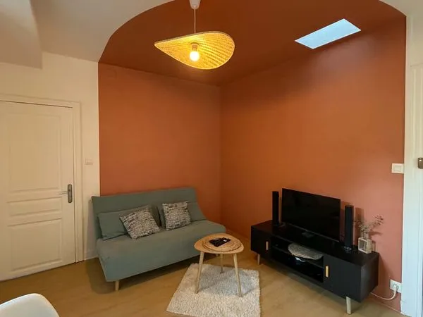 Bail mobilité - T2 meublé 32 m² tout inclus - Gare de Guichen (Rennes 16 min)