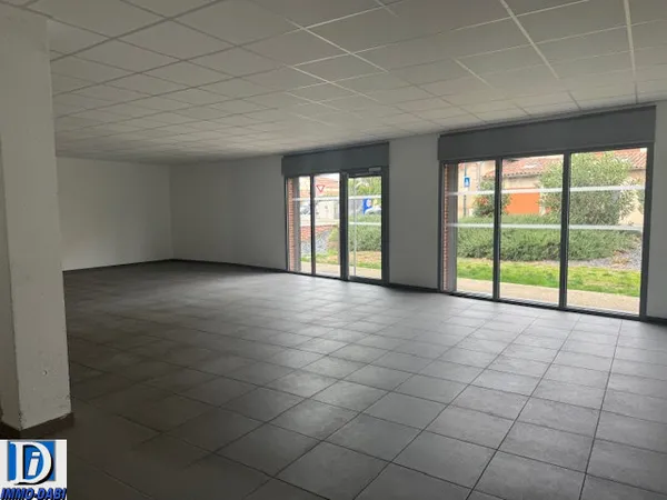 Local commercial 91 m²