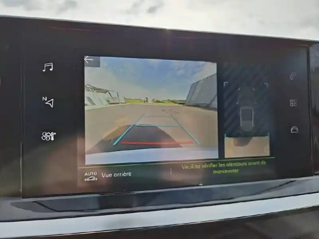 Peugeot 2008 puretech 130 s&amp;s bvm6 — photo 18