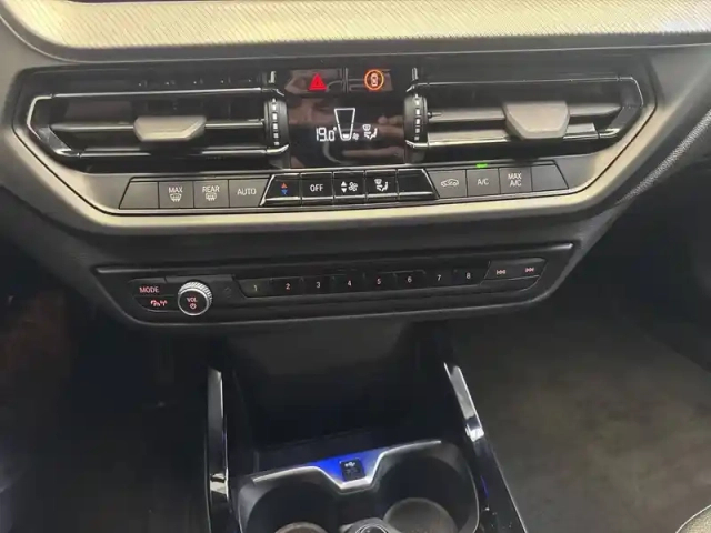 Bmw Serie 1 118d 150 ch bva8 — photo 54