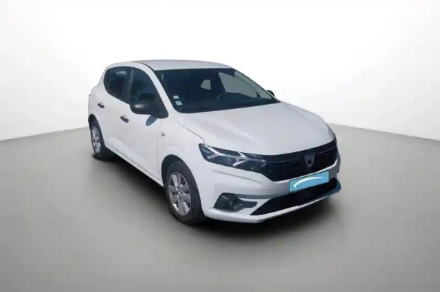 Dacia Sandero sce 65 — photo 8