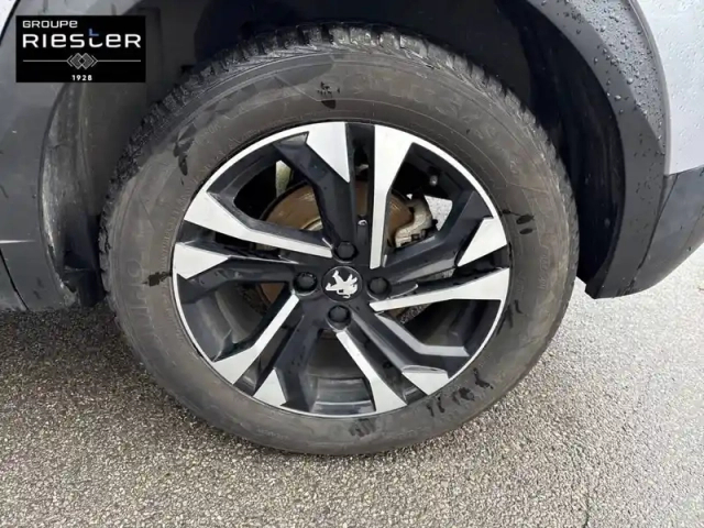 Peugeot 2008 moteur électrique 136 ch — photo 53