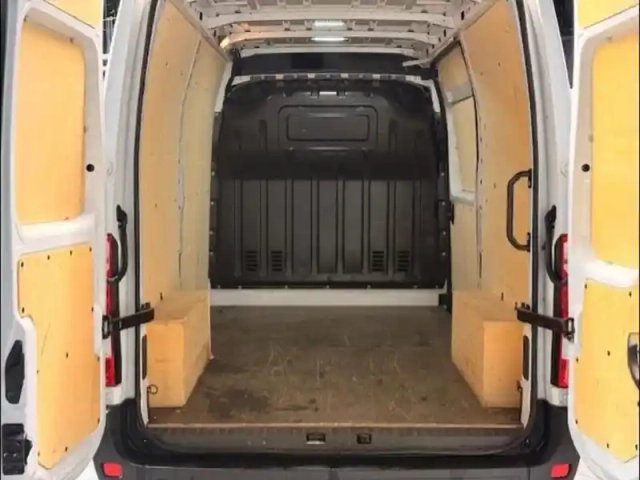 Renault Master fg f3500 l2h2 2.3 blue dci 135ch confort euro6e (16249?ht) — photo 11