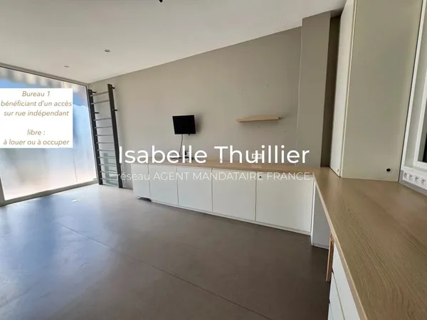 SAINT-RAPHAËL - LOCAL COMMERCIAL
