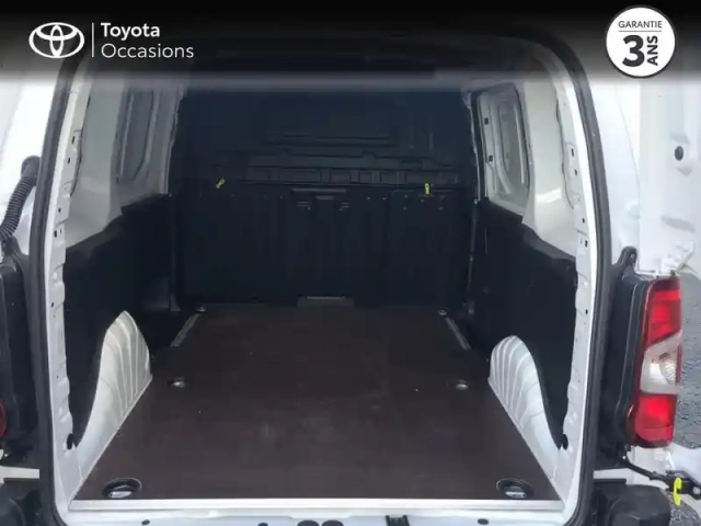 Toyota Proace city medium 110 vvt-i dynamic mc23 — photo 10