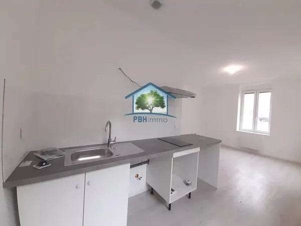 Studio de 27,05 m² rénové au centre du village