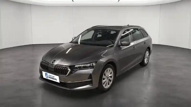 Skoda Octavia combi 2.0 tdi 150 ch scr dsg7 — photo 1