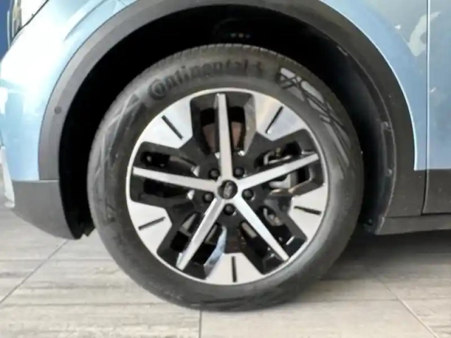 Ford Explorer 286ch extended range 77kwh rwd — photo 3