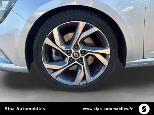 Renault Megane mégane iv estate dci 165 energy edc — photo 9
