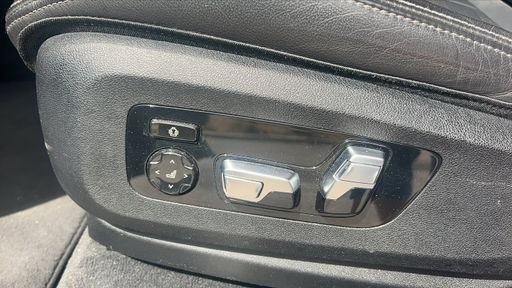 BMW X5 xDrive 45e 394  Hybrid Steptronic8 - X Line – 2021 – 121380 km – Hybride rechargeable – Boîte Automatique — photo 25