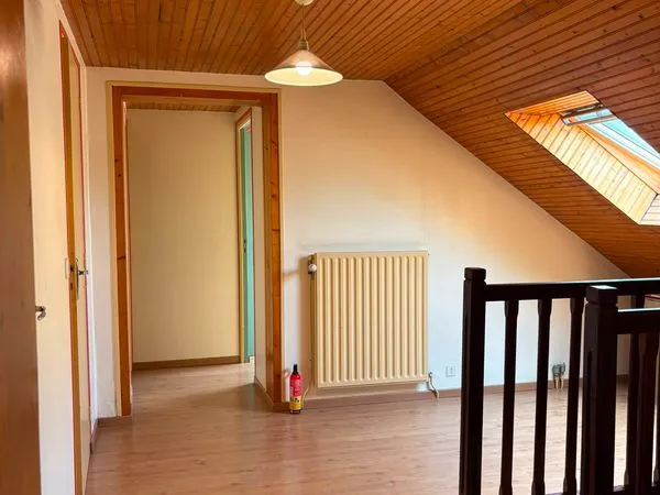 Angers Colocation féminine - 3 chambres meublées dans une maison calme à Angers - échanges culturels