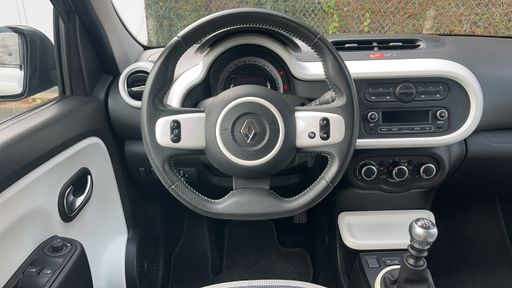 Renault Twingo 0.9 TCe 90 Energy - Intens – 2017 – 44894 km – Essence – Boîte Manuelle — photo 33