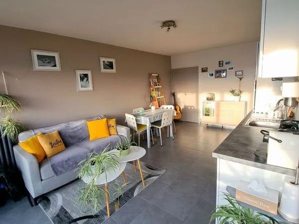 Location T2 meublé, rénové