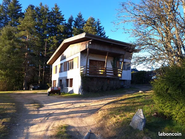 Chalet 16 pièces 150 m²