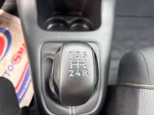 Citroën C3 puretech 83 s&amp;s bvm5 — photo 14