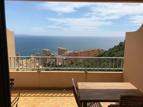 Grand Studio vue mer Ajaccio