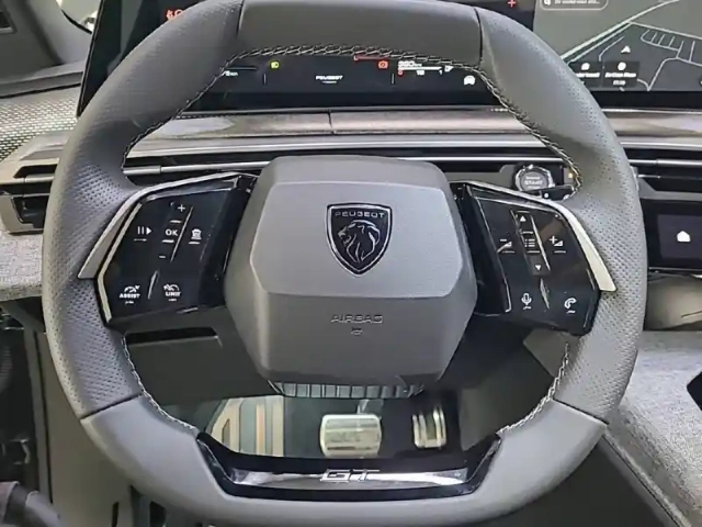 Peugeot 5008 hybrid 145 ch e-dcs6 — photo 33