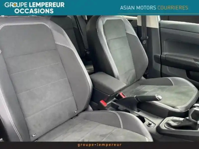 Volkswagen Polo 1.0 tsi 110ch style dsg7 — photo 9