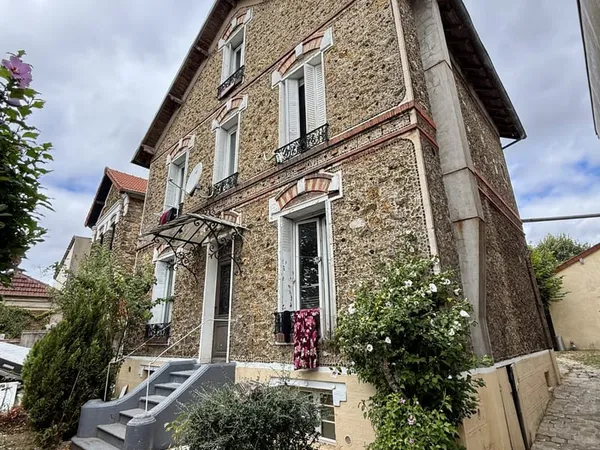Immeuble 250 m²