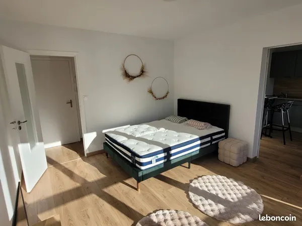 F1 meublé 33m² avec balcon