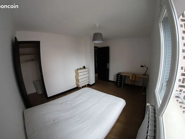Chambre disponible