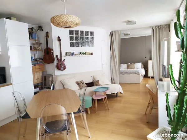 Studio meublé 40 m² lumineux et calme - Vincennes Métro Bérault