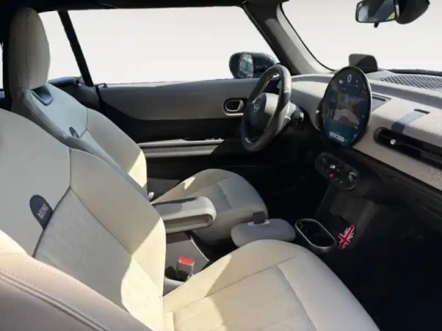 Mini Cooper cabrio s 204ch favoured dkg7 — photo 30