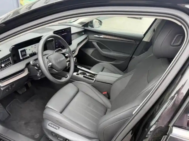 Skoda Superb 1.5 tsi 204ch phev laurin &amp; klement dsg6 — photo 7