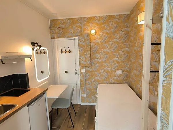 Appartement 1 pièce 9 m²