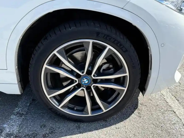 Bmw X2 xdrive25ea 220ch m sport euro6d-t 6cv — photo 23